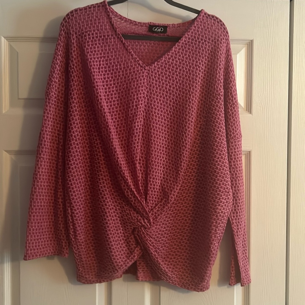 Magenta top!